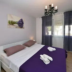  Apartamento Two Bedroom Marinero - Ae1437 Croacia